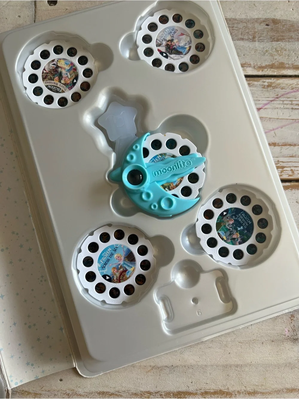 Disney Frozen Moonlite Storybook Projector